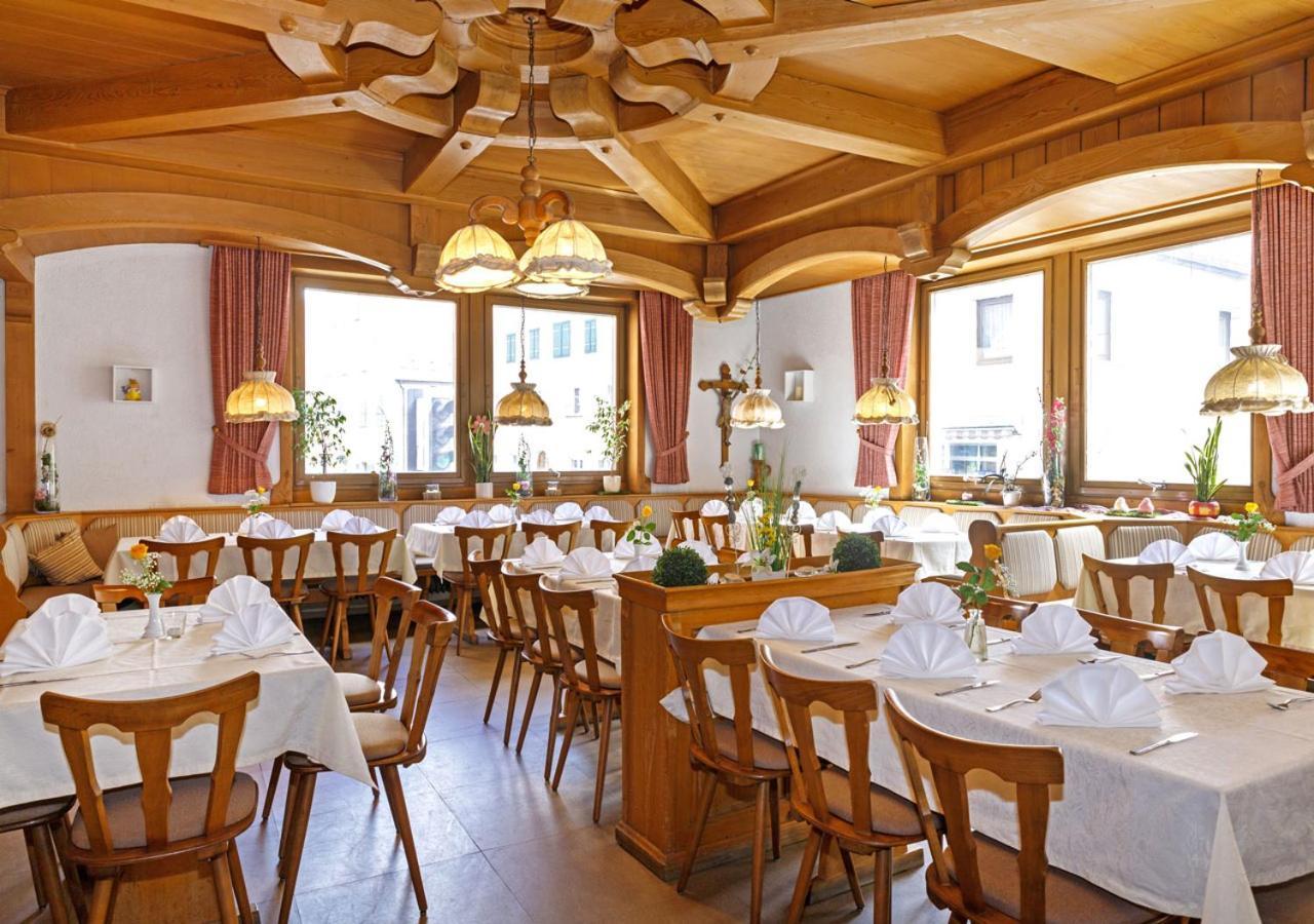 Hotel Gasthof Krone Spalt Eksteriør bilde