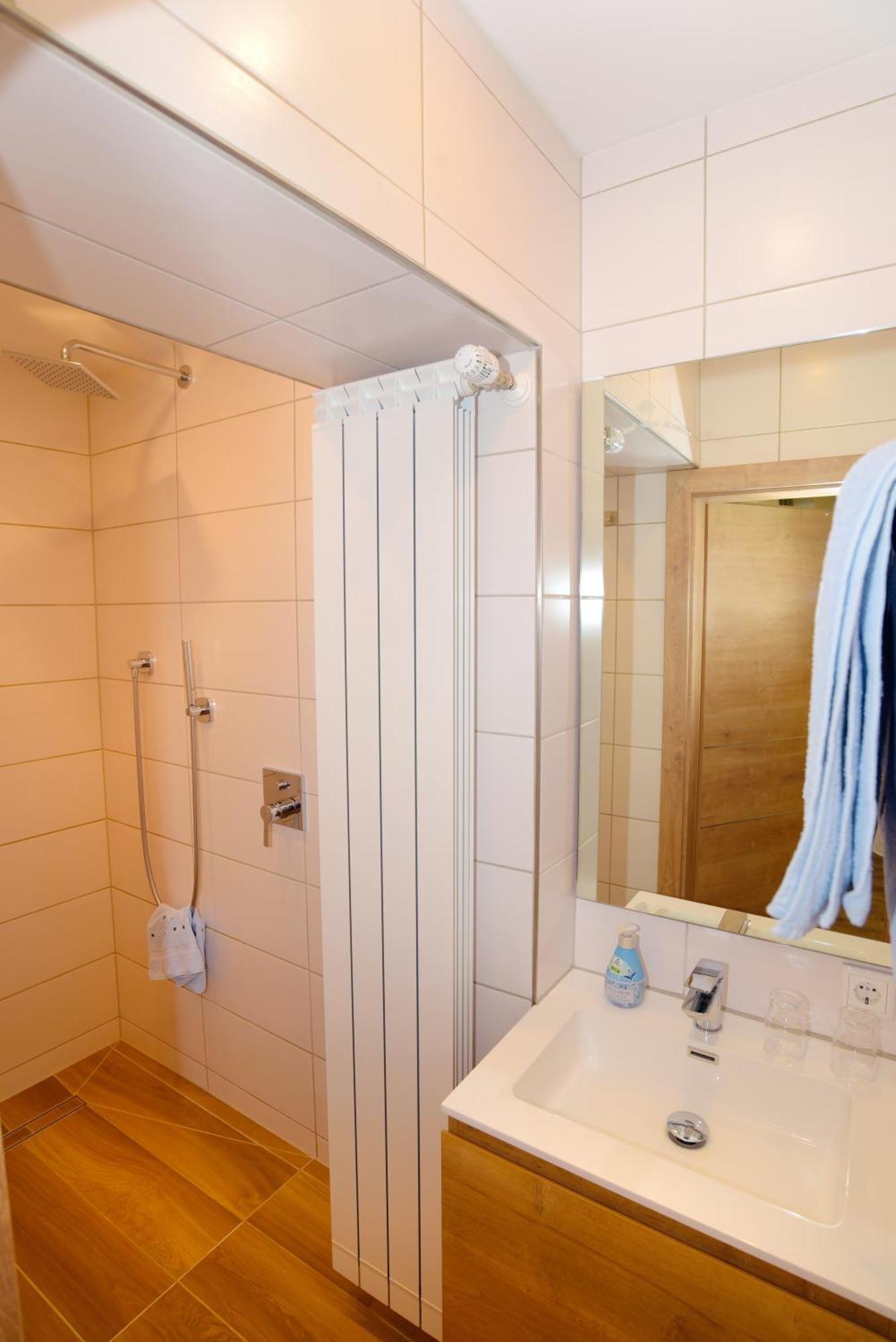 Hotel Gasthof Krone Spalt Eksteriør bilde